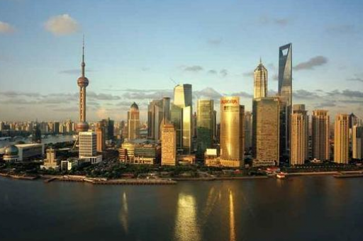 上海最大的夜市在什么地方(上海夜市最大的在哪里？)
